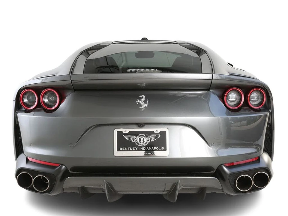 2020 Ferrari 812 Superfast - Image 13 of 31