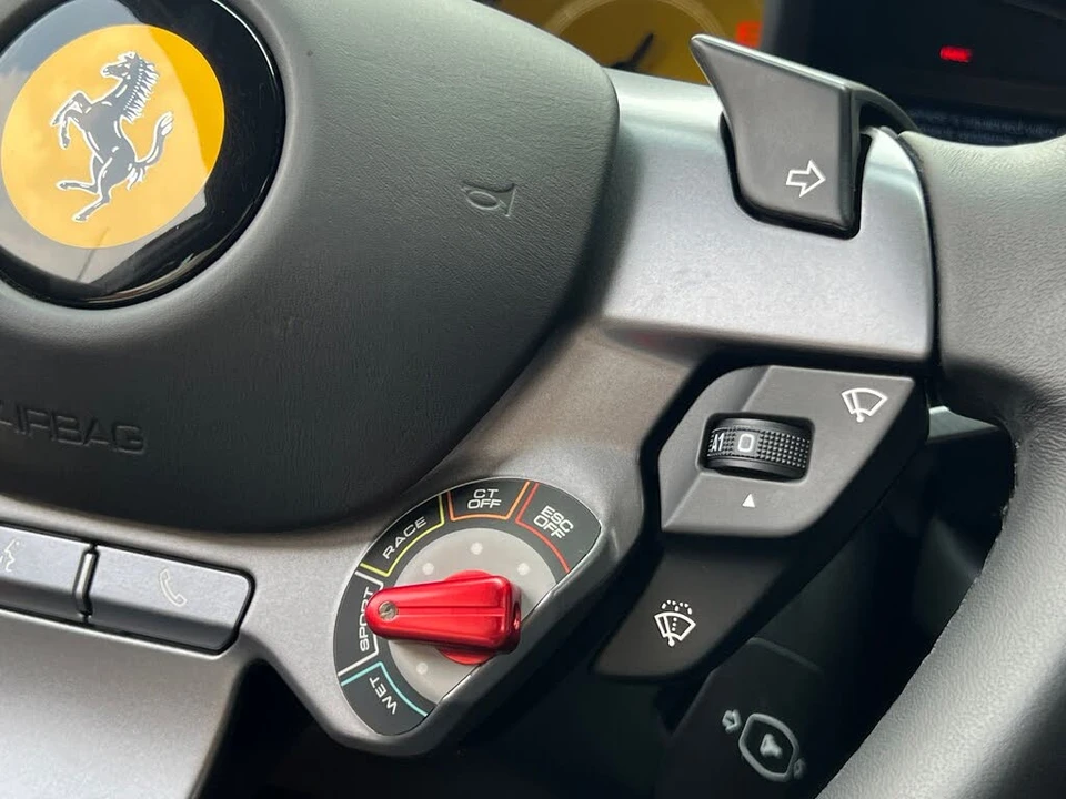 2020 Ferrari 812 Superfast - Image 24 of 31