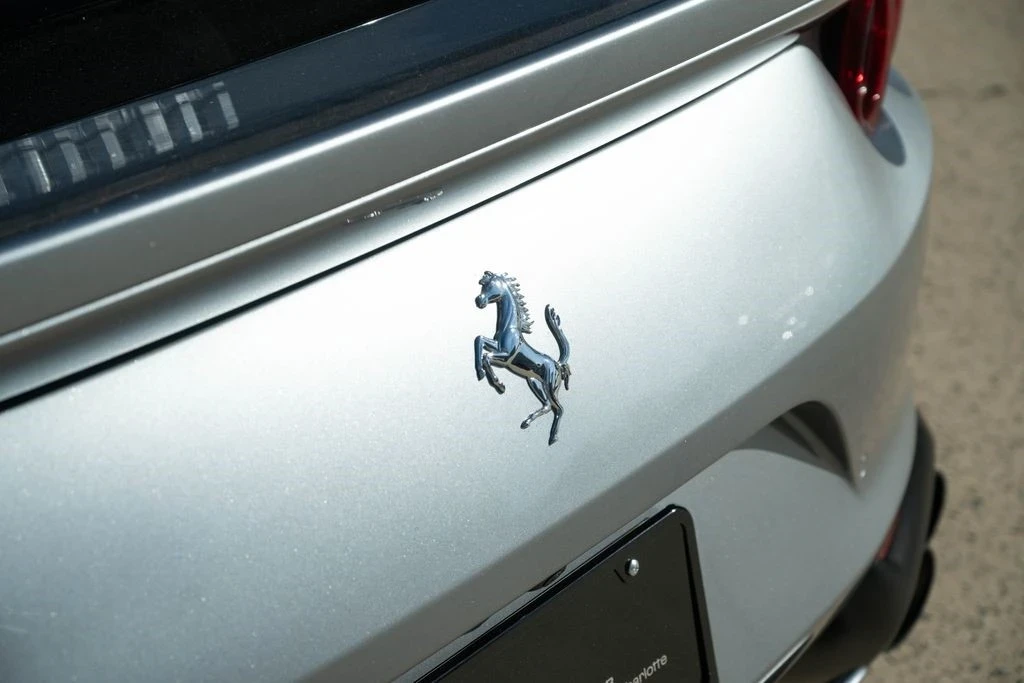2020 Ferrari 812 Superfast - Image 21 of 21