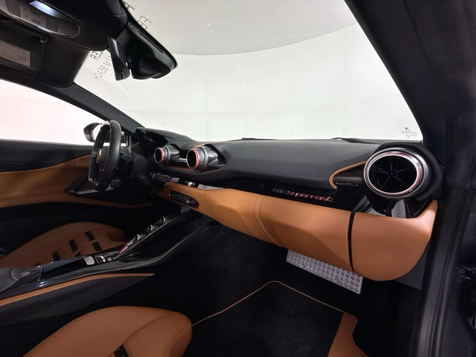 2020 Ferrari 812 Superfast - Image 24 of 28