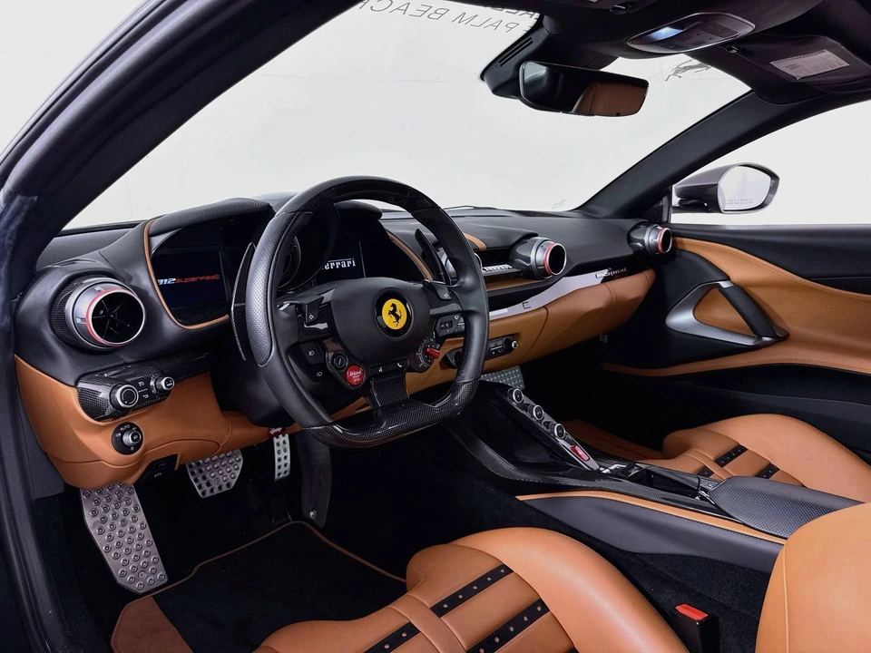 2020 Ferrari 812 Superfast - Image 19 of 28