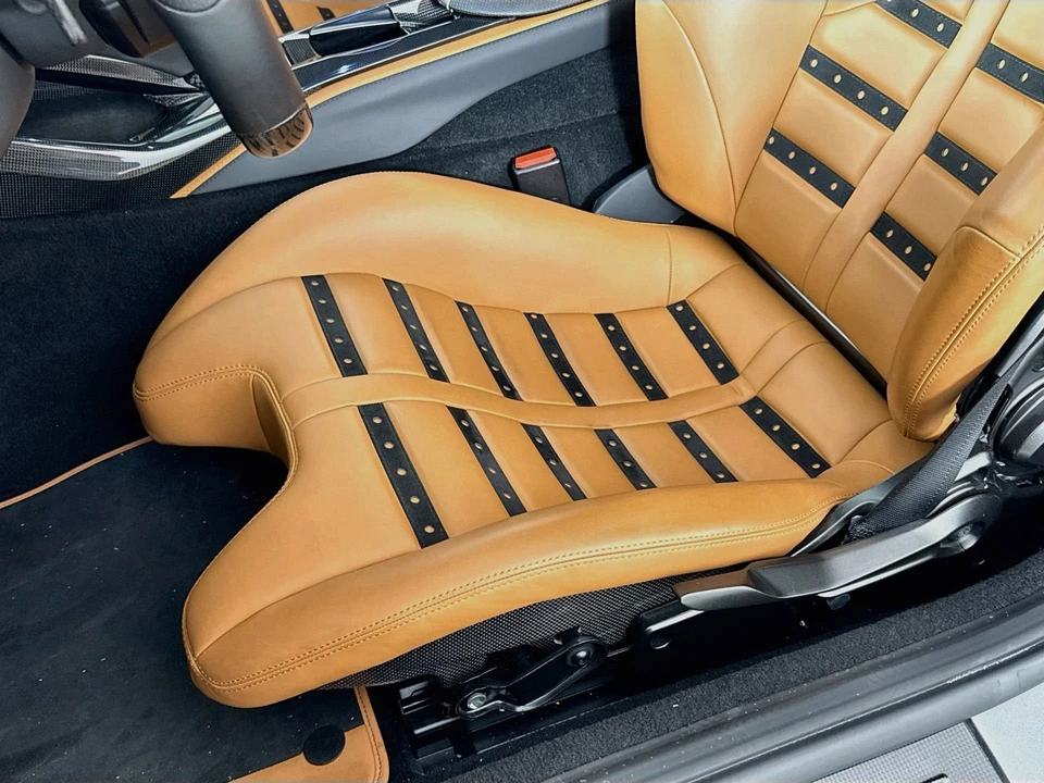 2020 Ferrari 812 Superfast - Image 18 of 28