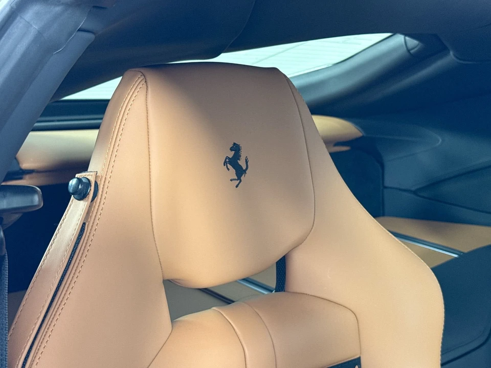 2020 Ferrari 812 Superfast - Image 23 of 28