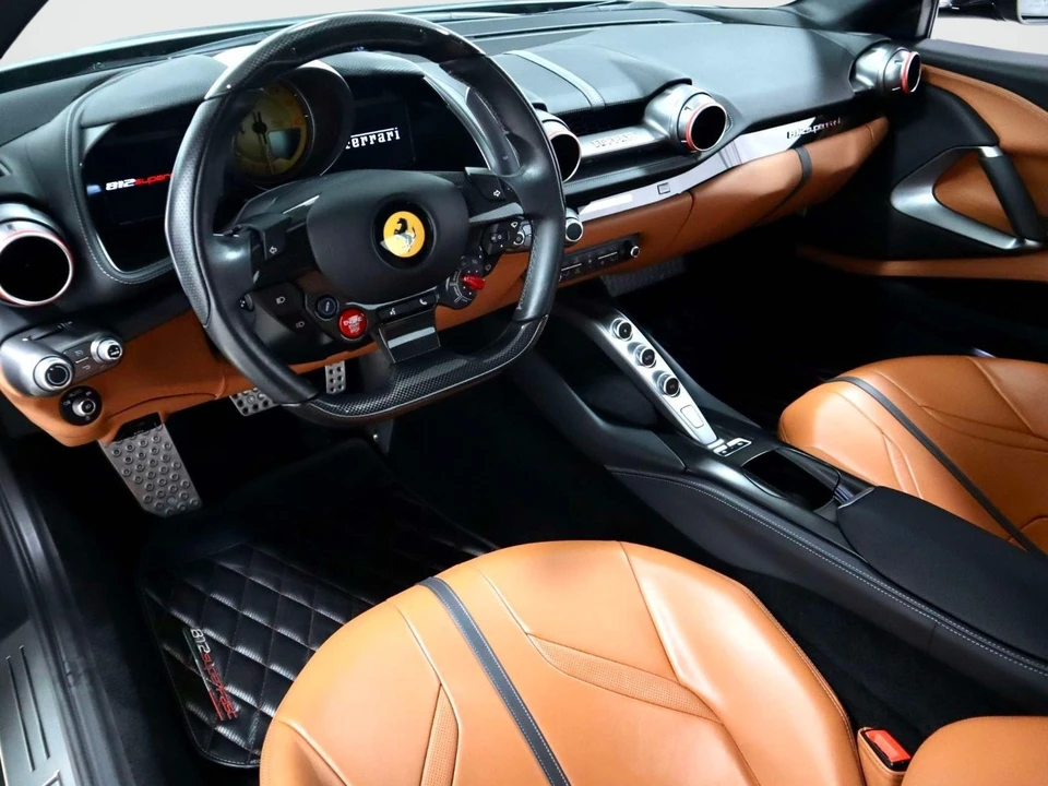 2020 Ferrari 812 Superfast - Image 19 of 31