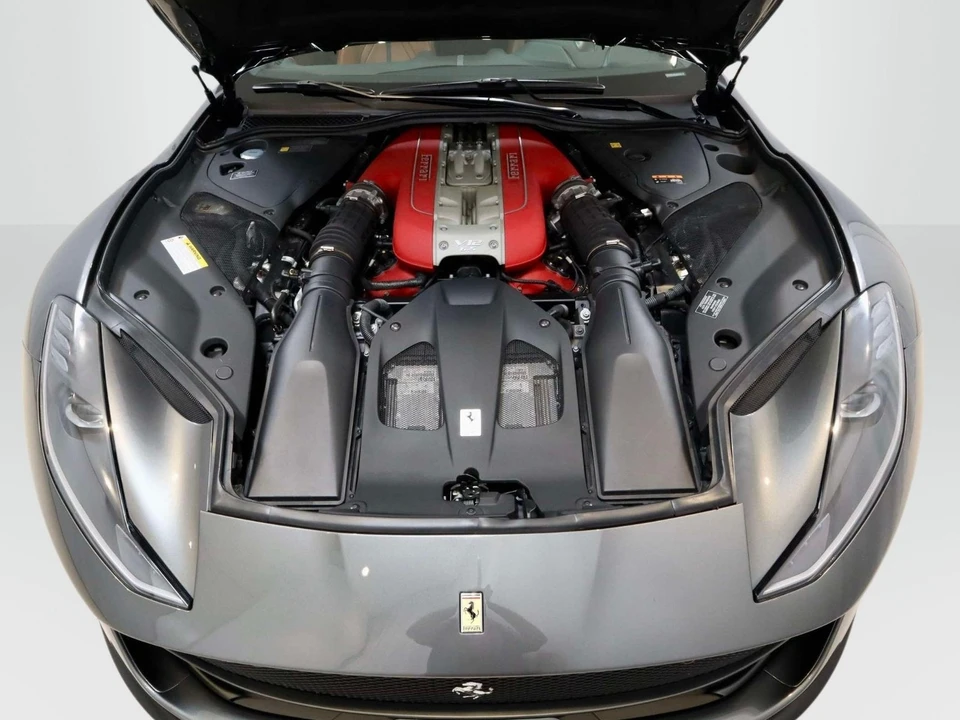 2020 Ferrari 812 Superfast - Image 10 of 31