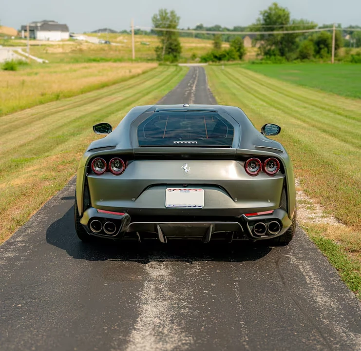 2020 Ferrari 812 Superfast - Image 13 of 31