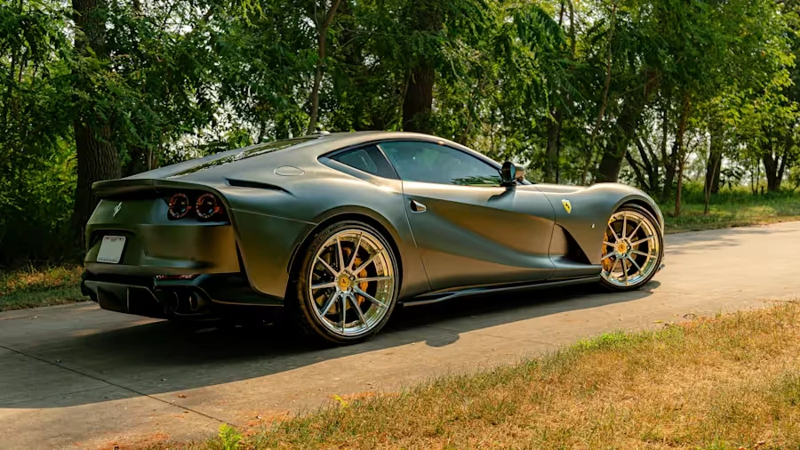 2020 Ferrari 812 Superfast - Image 3 of 31