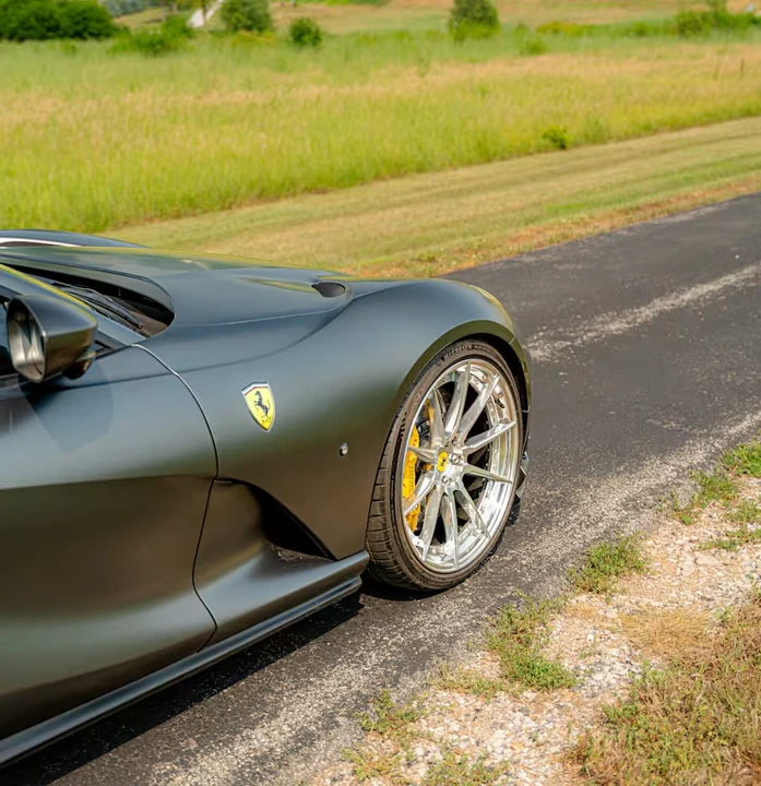2020 Ferrari 812 Superfast - Image 30 of 31