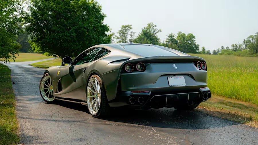 2020 Ferrari 812 Superfast - Image 8 of 31