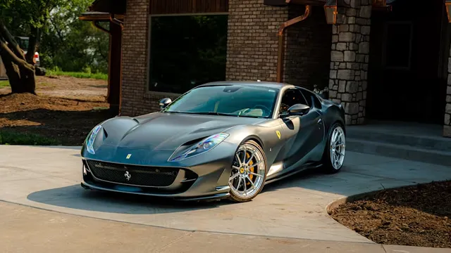 2020 Ferrari 812 Superfast