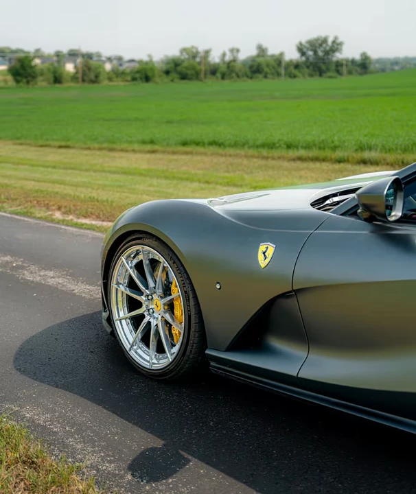 2020 Ferrari 812 Superfast - Image 10 of 31