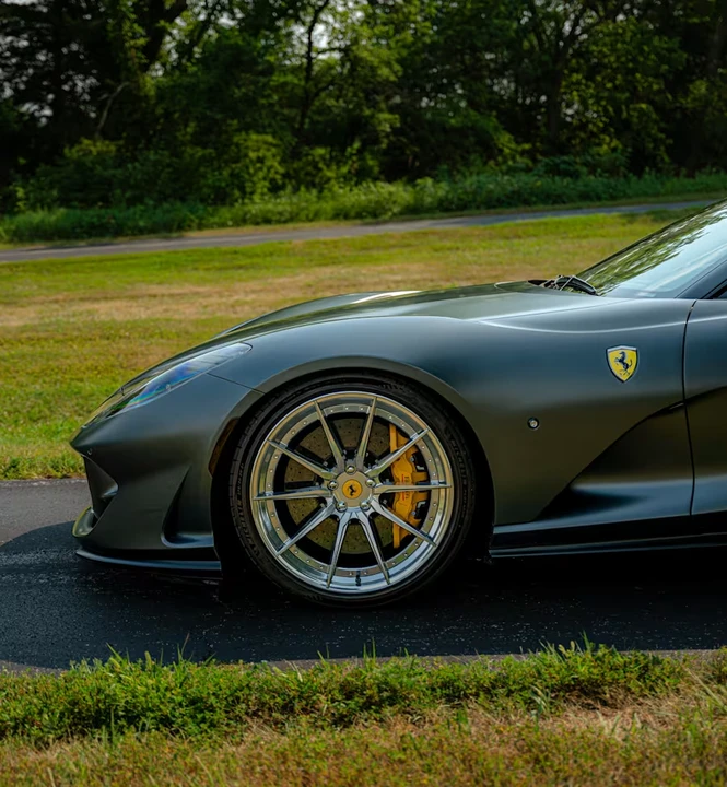2020 Ferrari 812 Superfast - Image 23 of 31