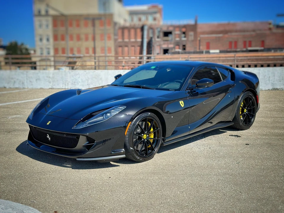 2020 Ferrari 812 Superfast - Image 3 of 31
