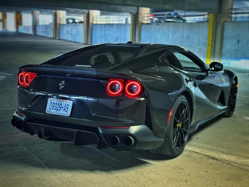 2020 Ferrari 812 Superfast - Image 26 of 31