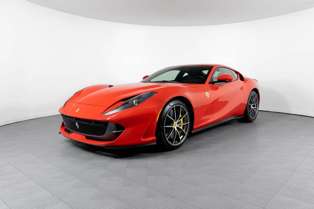 2020 Ferrari 812 Superfast - Image 15 of 21