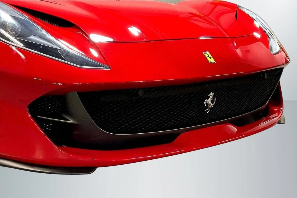 2020 Ferrari 812 Superfast - Image 27 of 30