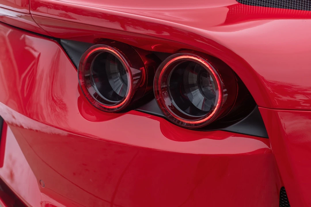 2020 Ferrari 812 Superfast - Image 8 of 12