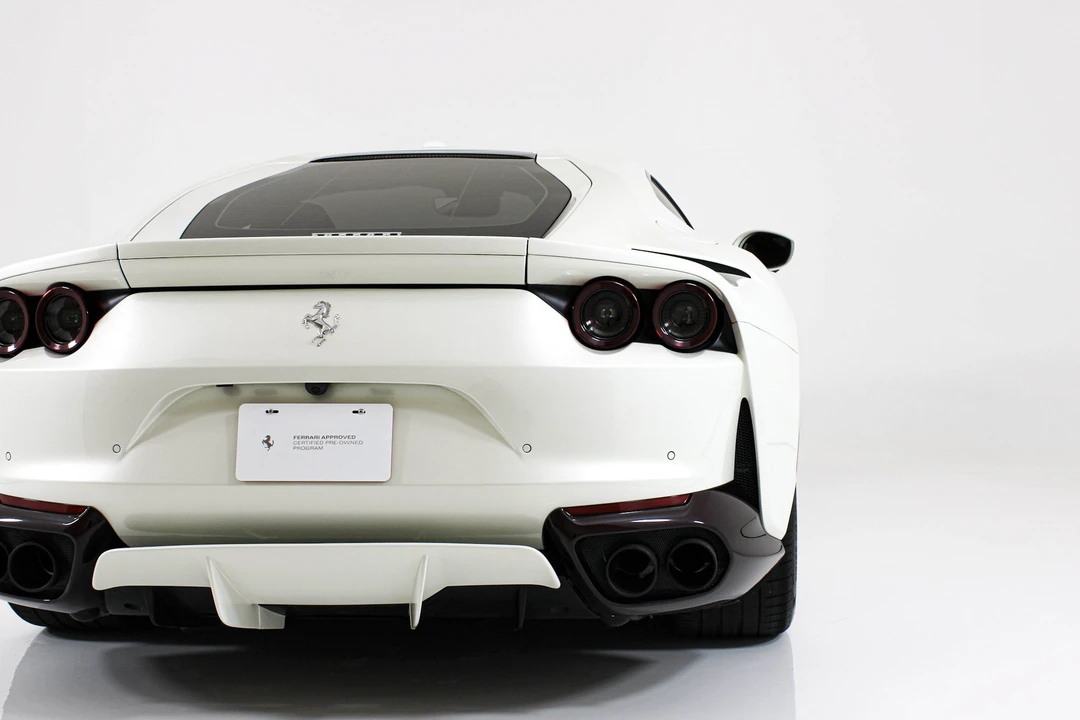 2020 Ferrari 812 Superfast - Image 18 of 31