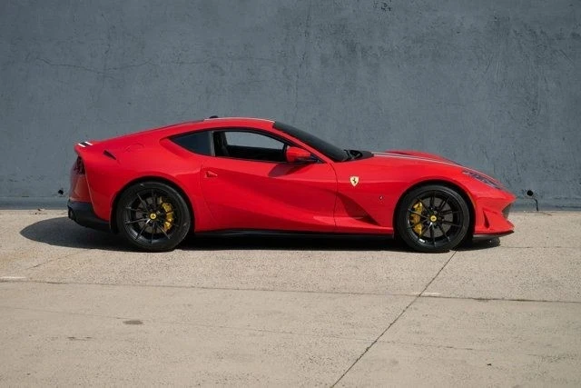 2020 Ferrari 812 Superfast - Image 8 of 21