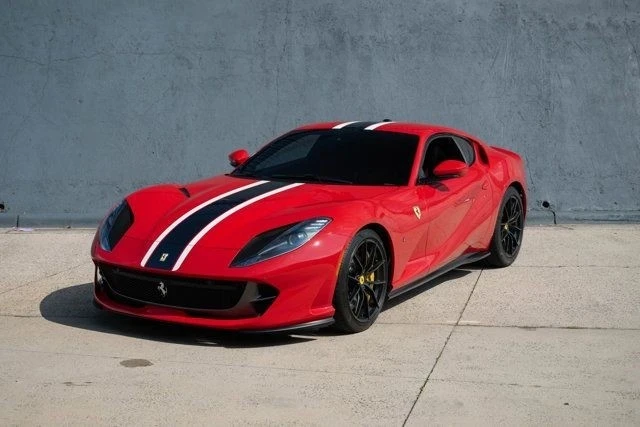 2020 Ferrari 812 Superfast - Image 2 of 21