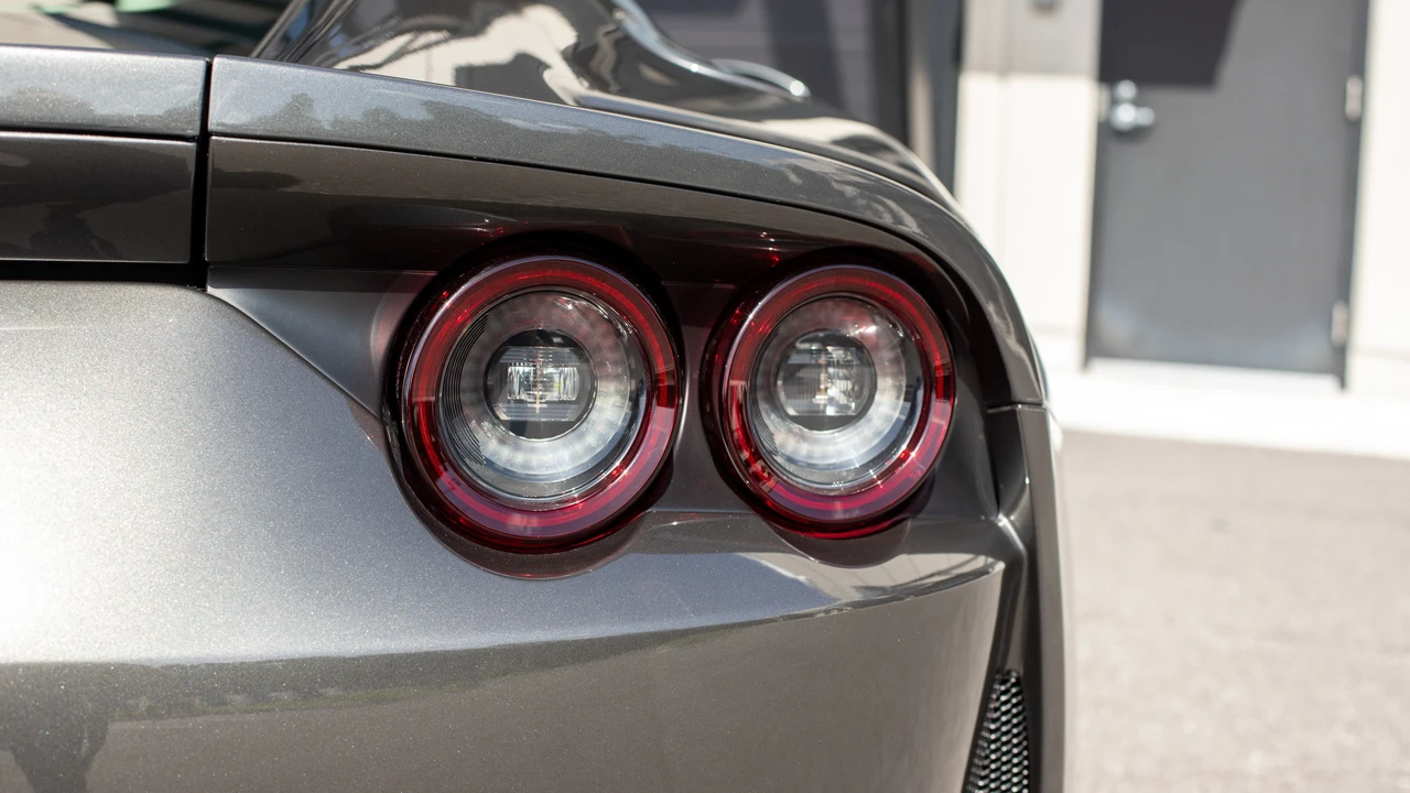 2020 Ferrari 812 Superfast - Image 27 of 31