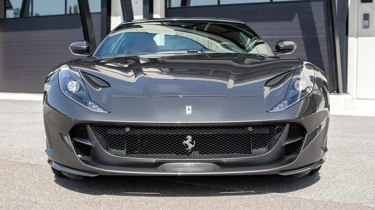 2020 Ferrari 812 Superfast - Image 12 of 31