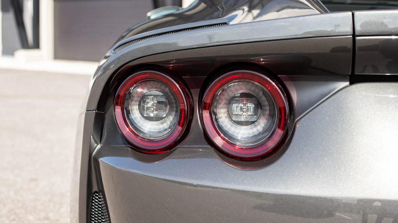 2020 Ferrari 812 Superfast - Image 28 of 31