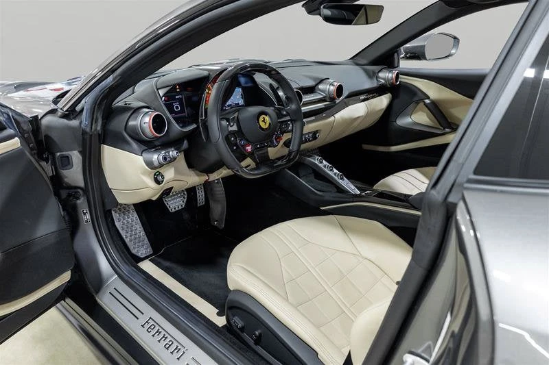 2020 Ferrari 812 Superfast - Image 25 of 31