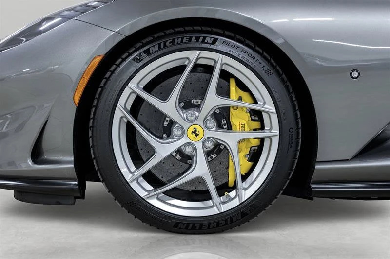 2020 Ferrari 812 Superfast - Image 10 of 31