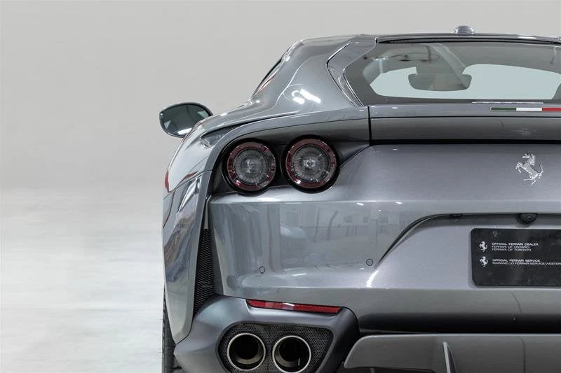 2020 Ferrari 812 Superfast - Image 17 of 31