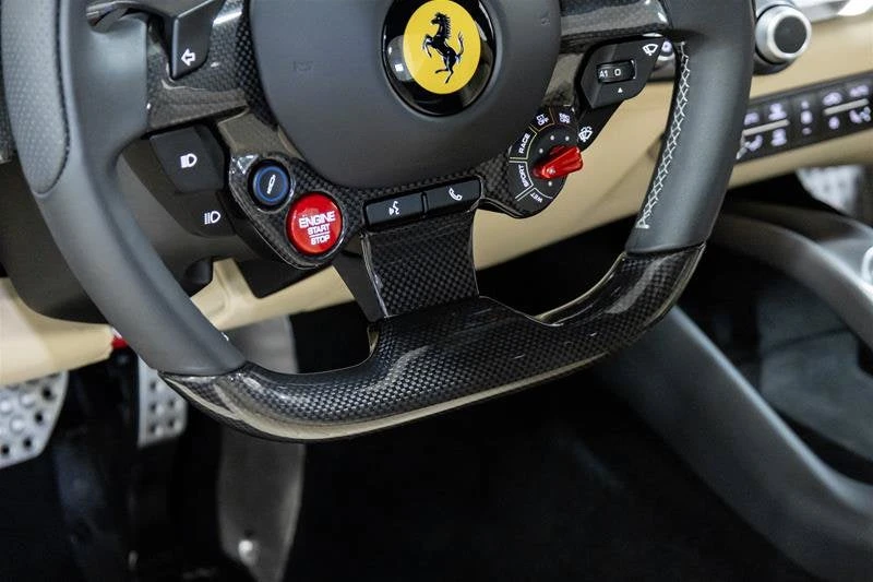 2020 Ferrari 812 Superfast - Image 28 of 31