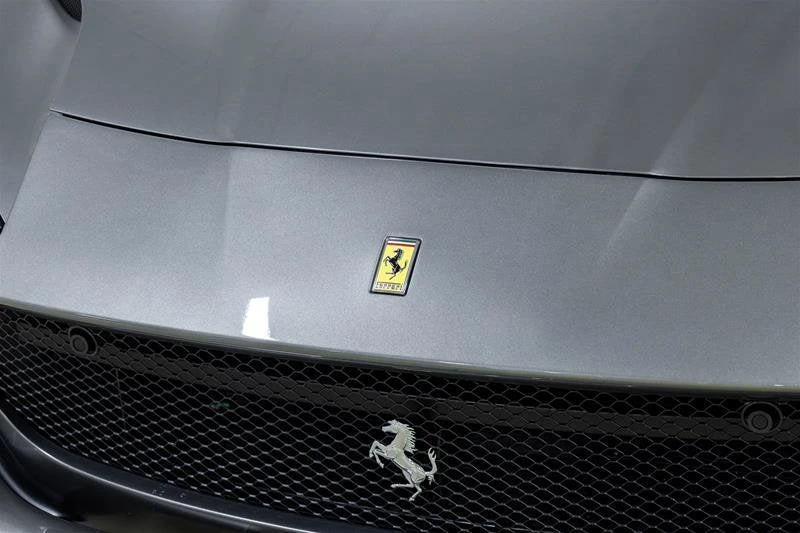 2020 Ferrari 812 Superfast - Image 4 of 31