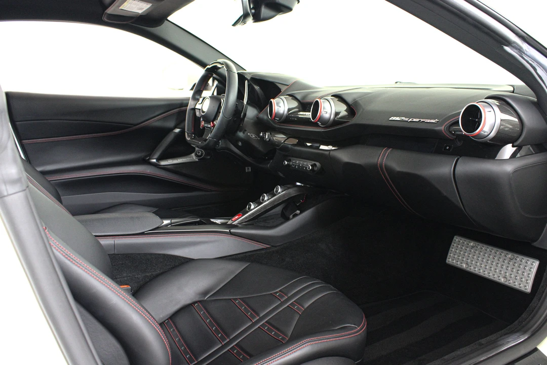 2020 Ferrari 812 Superfast - Image 29 of 31