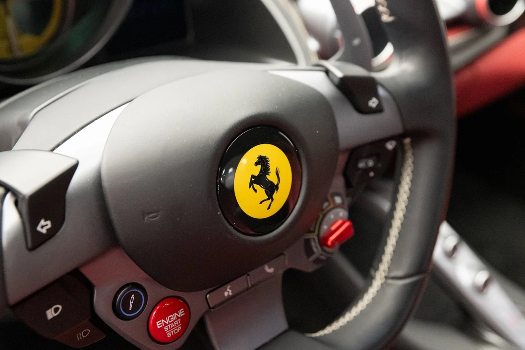 2020 Ferrari 812 Superfast - Image 10 of 28