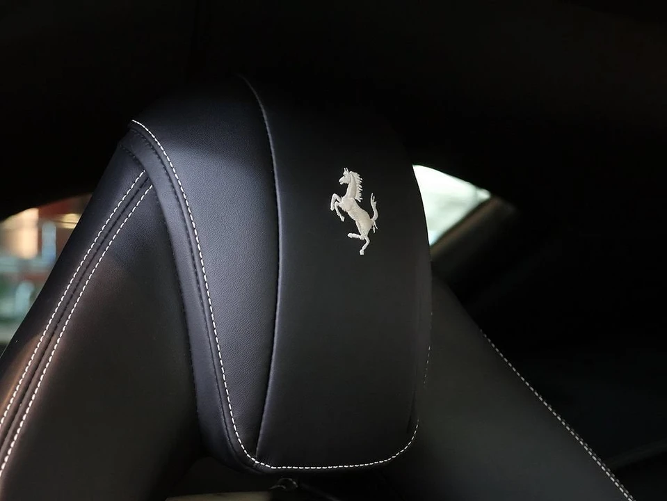 2020 Ferrari 812 Superfast - Image 21 of 31