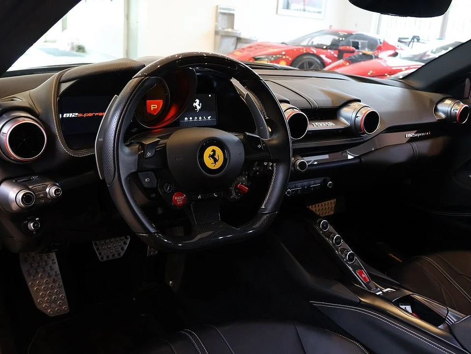 2020 Ferrari 812 Superfast - Image 6 of 31
