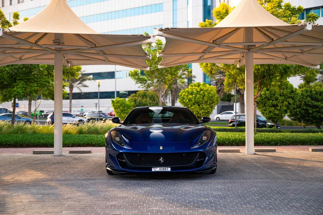 2020 Ferrari 812 Superfast - Image 17 of 31