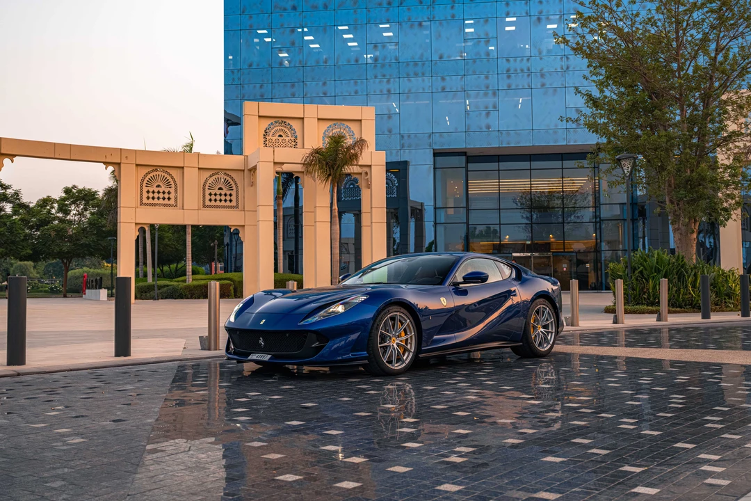 2020 Ferrari 812 Superfast - Image 16 of 31