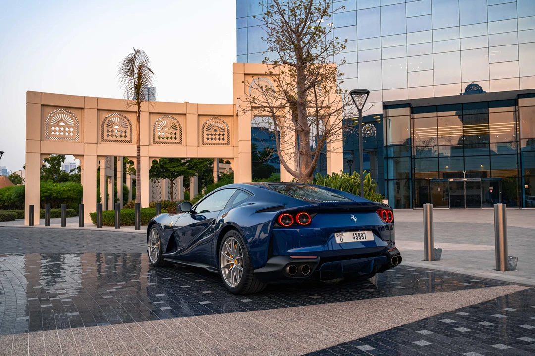 2020 Ferrari 812 Superfast - Image 12 of 31