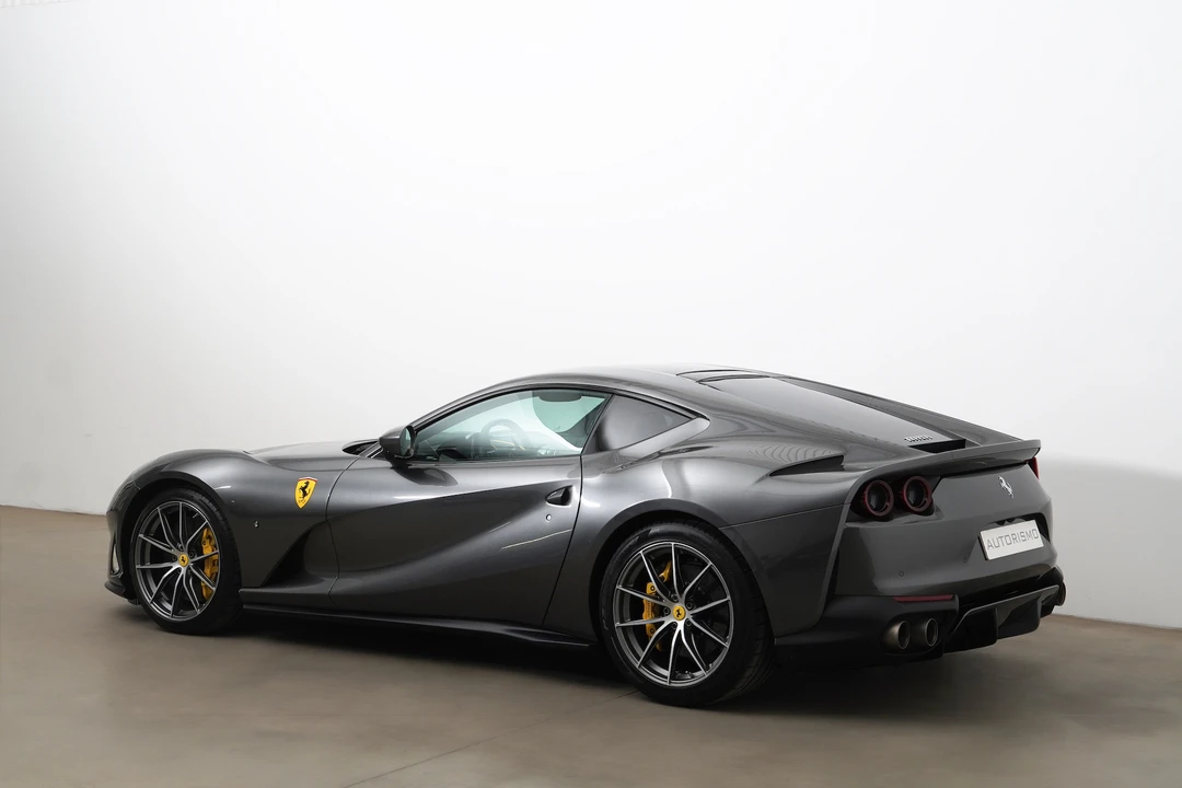 2020 Ferrari 812 Superfast - Image 13 of 31