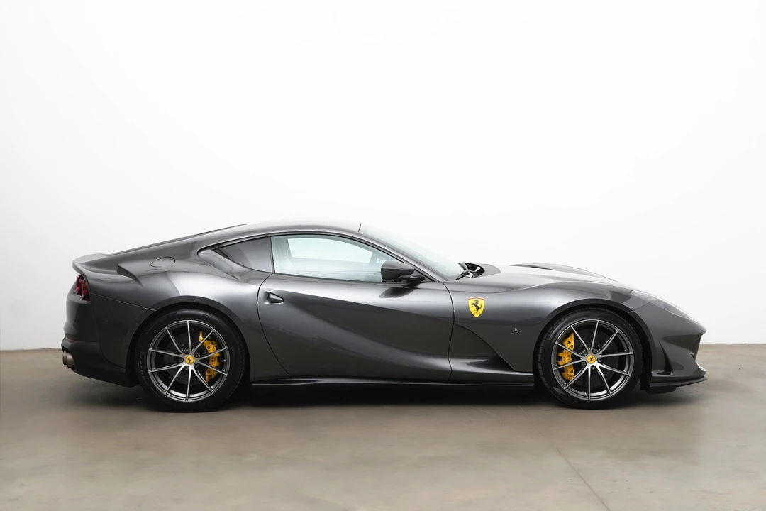 2020 Ferrari 812 Superfast - Image 8 of 31