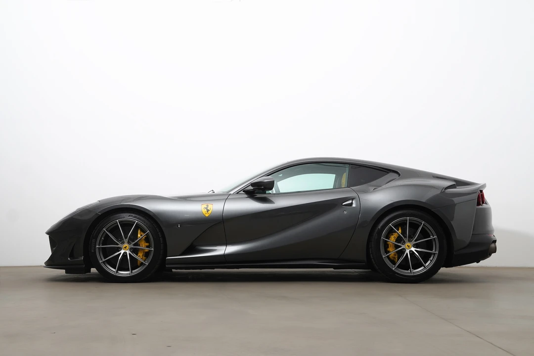 2020 Ferrari 812 Superfast - Image 18 of 31