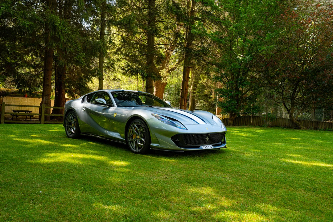 2020 Ferrari 812 Superfast - Image 17 of 31