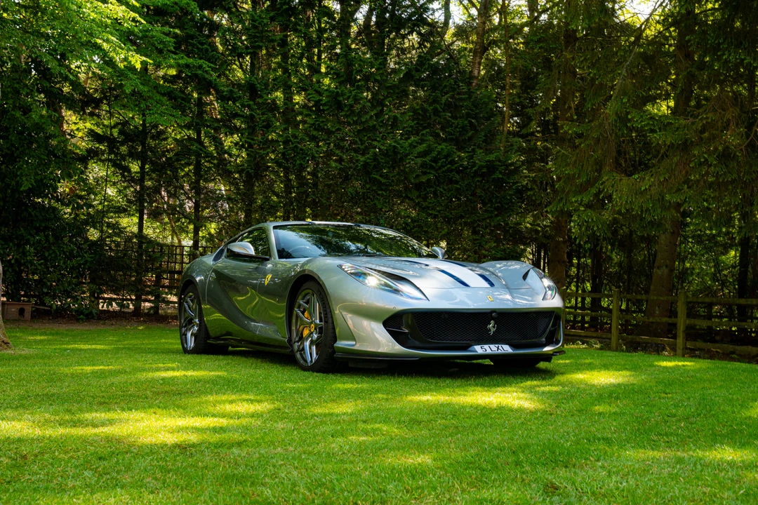 2020 Ferrari 812 Superfast - Image 19 of 31