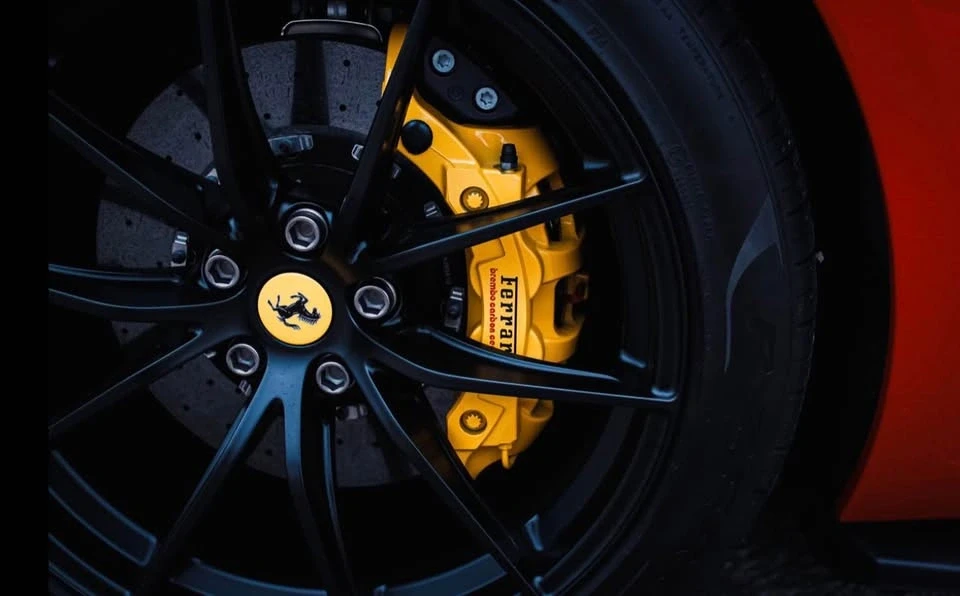 2020 Ferrari 812 Superfast - Image 8 of 15