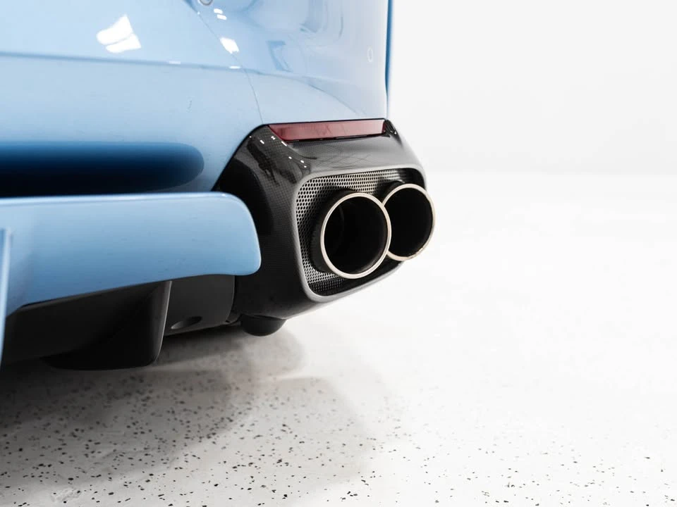2020 Ferrari 812 Superfast - Image 18 of 19