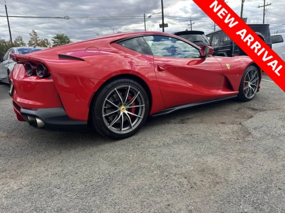2020 Ferrari 812 Superfast - Image 5 of 5