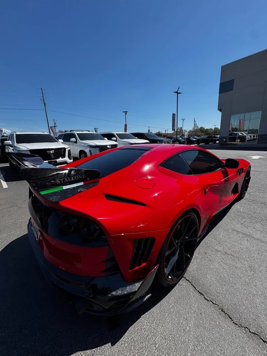 2020 Ferrari 812 Superfast - Image 7 of 14