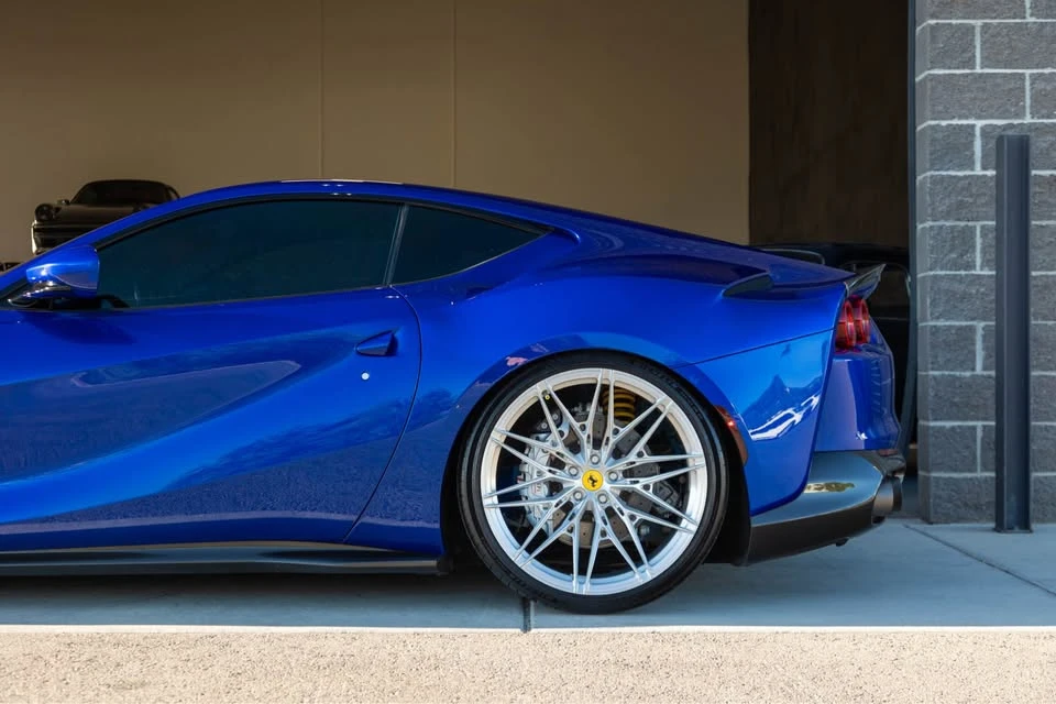 2020 Ferrari 812 Superfast - Image 3 of 15