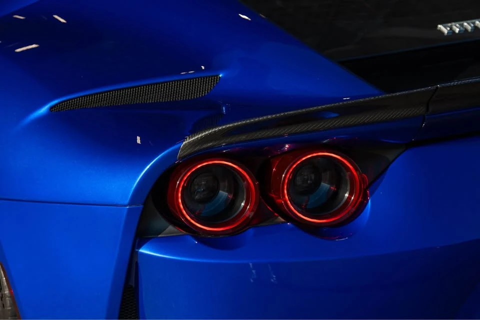 2020 Ferrari 812 Superfast - Image 5 of 15